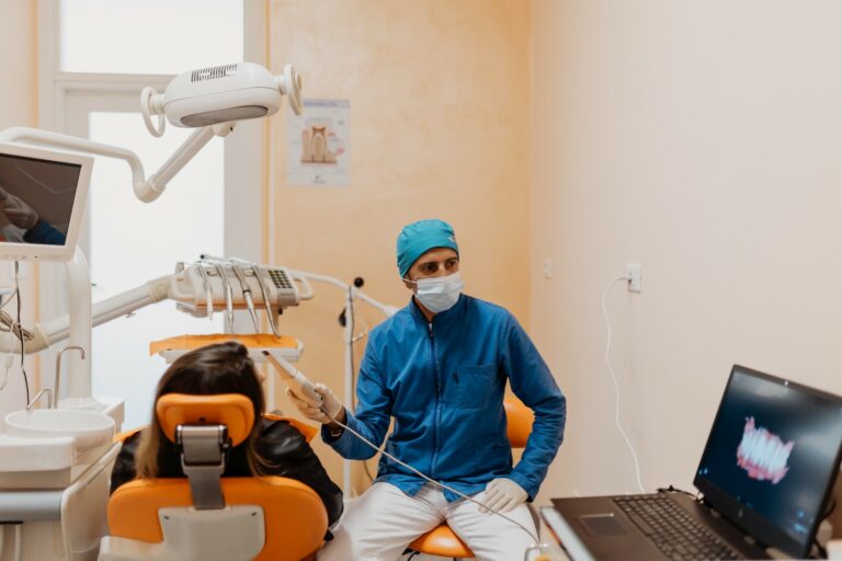Impronte delle arcate dentali con scanner digitale intraorale